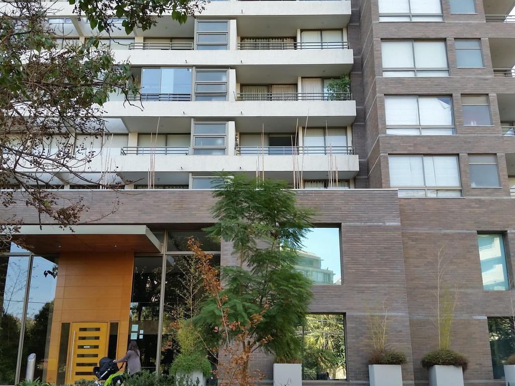 Ra1 Metro Manquehue Apartment *
