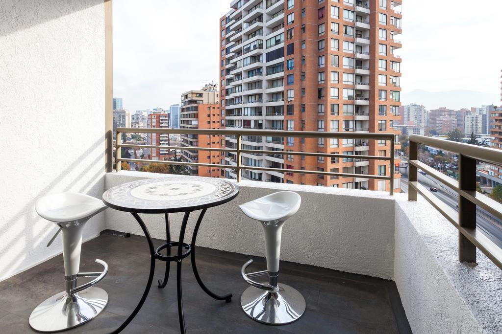 Ra1 Metro Manquehue Apartment Santiago